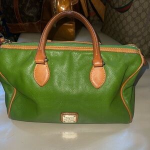 RARE GREEN DOONEY & BOURKE Vintage Leather Boston Bag Handbag Tote Bag